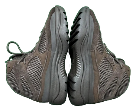 Yeezy DSRT Boots